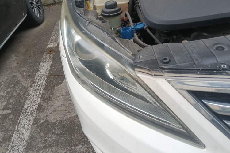 Used CHANGAN Eado 2016 1.6L Automatic Trend Model Right Front Headlight