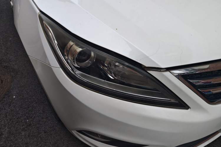 Used CHANGAN Eado 2016 1.6L Manual Fashion Edition Right Front Headlight