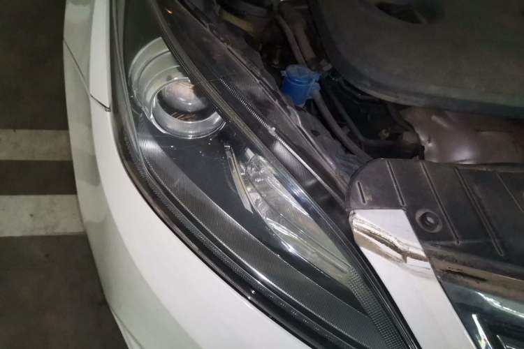 Used CHANGAN Eado 2016 1.6L Manual Fashion Edition Right Front Headlight