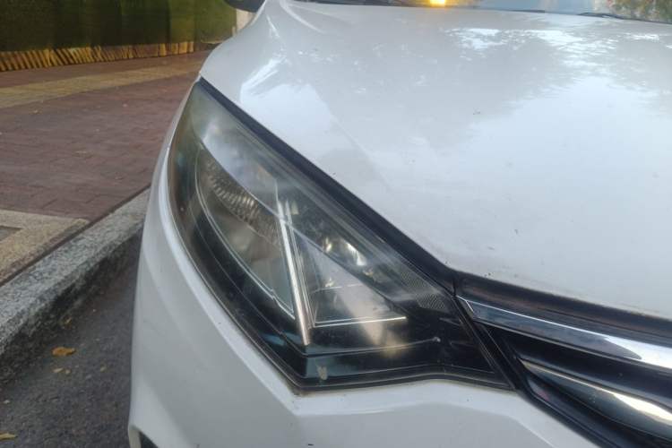 Used CHANGAN Eado 2016 1.6L Manual Junku Model Right Front Headlight