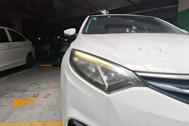 Used CHANGAN Eado 2016 1.6L Manual Junku Model Right Front Headlight