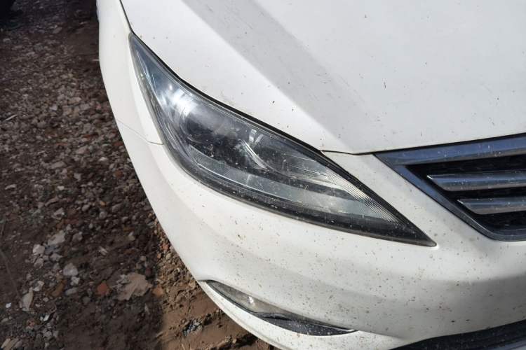 Used CHANGAN Eado 2016 1.6L Automatic Trend Model Right Front Headlight