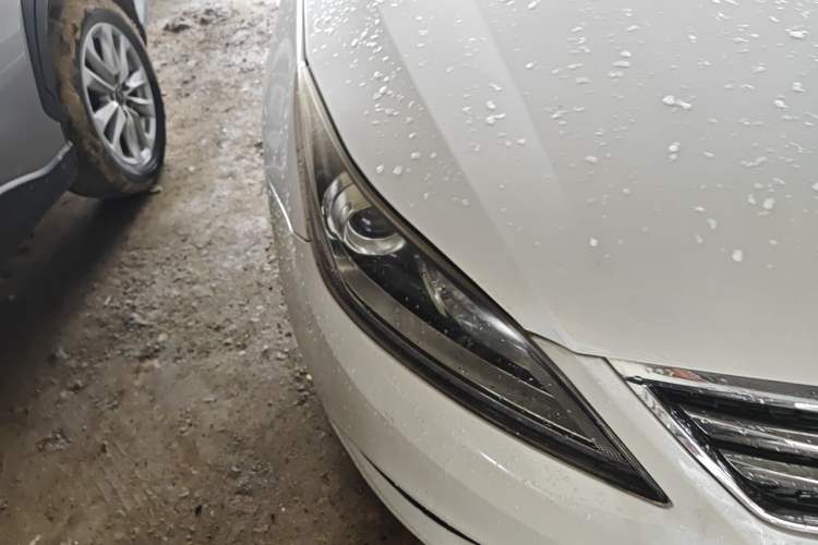 Used CHANGAN Eado 2016 1.6L Manual Fashion Edition Right Front Headlight