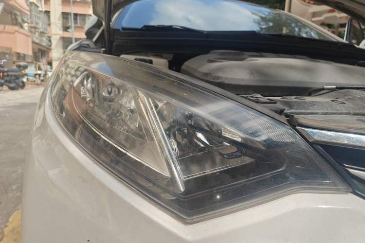 Used CHANGAN Eado 2016 1.6L Automatic Junku Model Right Front Headlight