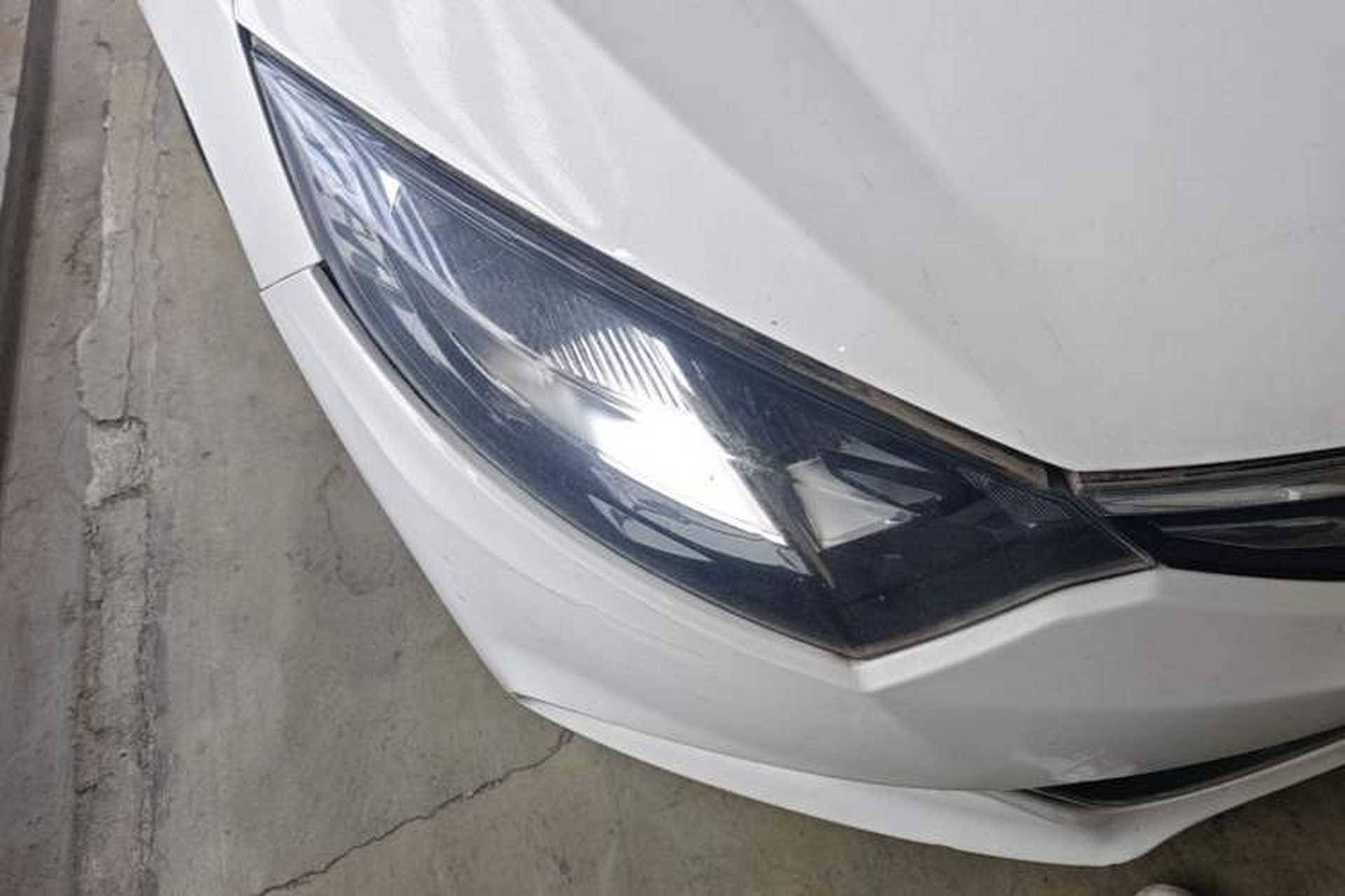 Used CHANGAN Eado 2016 1.6L Manual Junku Model Right Front Headlight