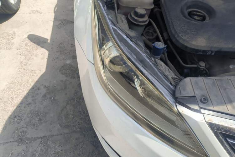 Used CHANGAN Eado 2016 1.6L Automatic Trend Model Right Front Headlight