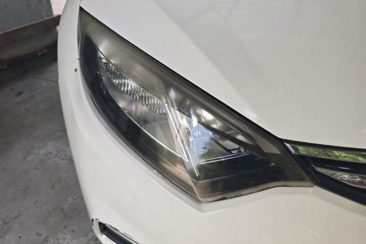 Used CHANGAN Eado 2016 1.6L Manual Junku Model Right Front Headlight