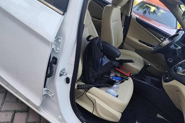 Used CHANGAN Eado 2016 1.6L Manual Fashion Edition Right Front Seat