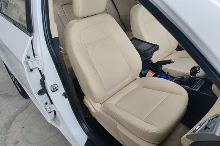 Used CHANGAN Eado 2016 1.6L Automatic Trend Model Right Front Seat