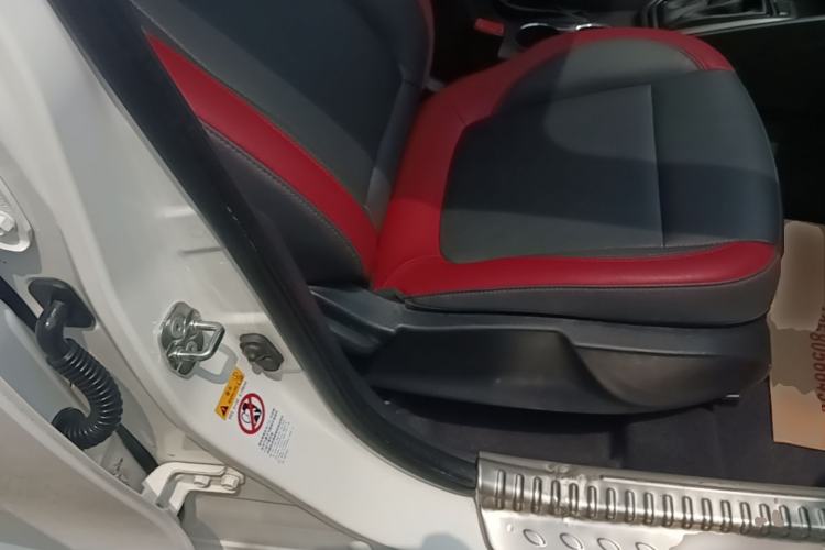 Used CHANGAN Eado 2016 1.6L Automatic Junku Model Right Front Seat