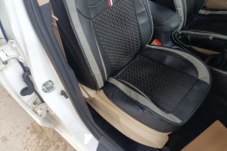 Used CHANGAN Eado 2016 1.6L Manual Fashion Edition Right Front Seat