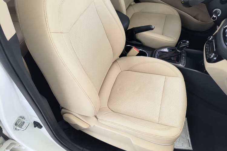Used CHANGAN Eado 2016 1.6L Automatic Trend Model Right Front Seat