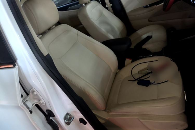 Used CHANGAN Eado 2016 1.6L Manual Fashion Edition Right Front Seat