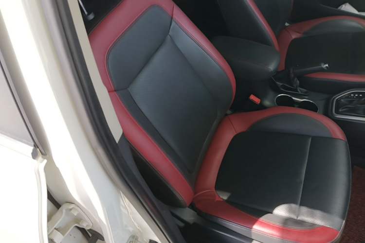 Used CHANGAN Eado 2016 1.6L Automatic Junku Model Right Front Seat