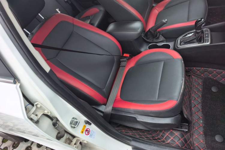 Used CHANGAN Eado 2016 1.6L Automatic Junku Model Right Front Seat