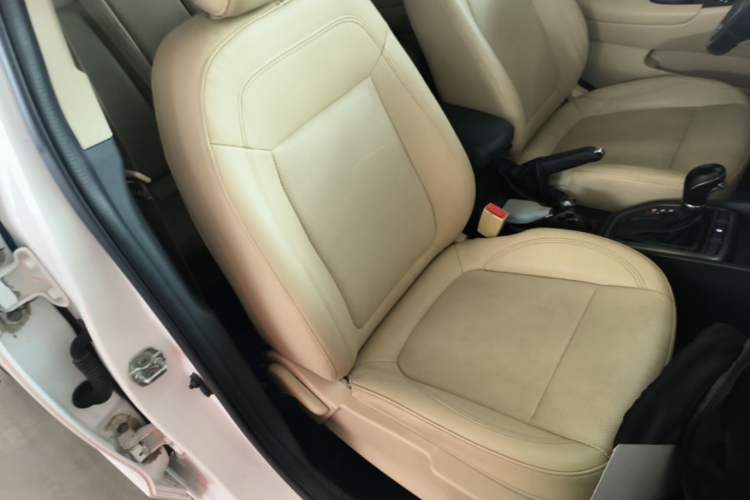 Used CHANGAN Eado 2016 1.6L Automatic Trend Model Right Front Seat