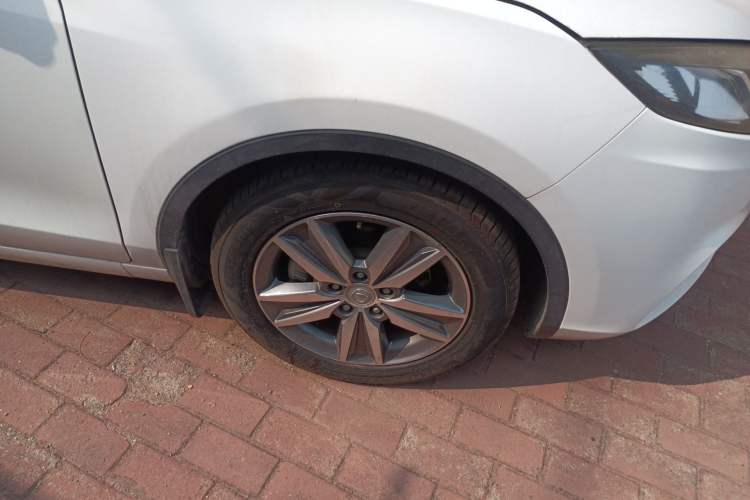 Used CHANGAN Eado 2016 1.6L Manual Junku Model Right Front Wheel Hub