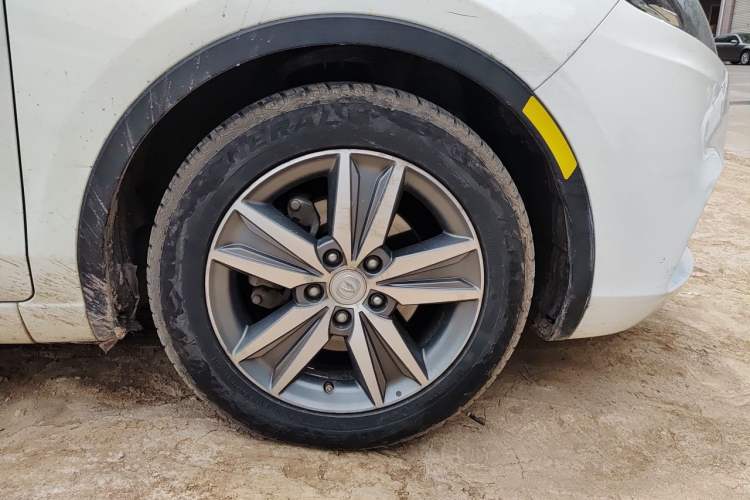 Used CHANGAN Eado  Right Front Wheel Hub