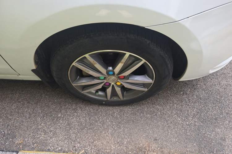 Used CHANGAN Eado 2016 1.6L Automatic Trend Model Right Front Wheel Hub
