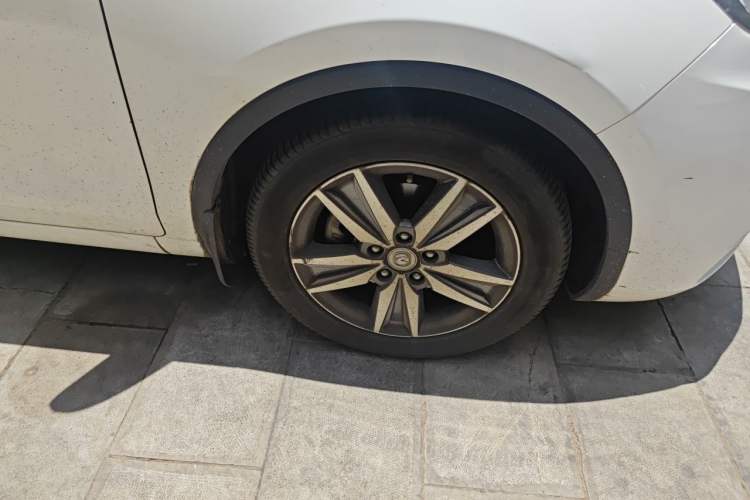 Used CHANGAN Eado 2016 1.6L Automatic Junku Model Right Front Wheel Hub