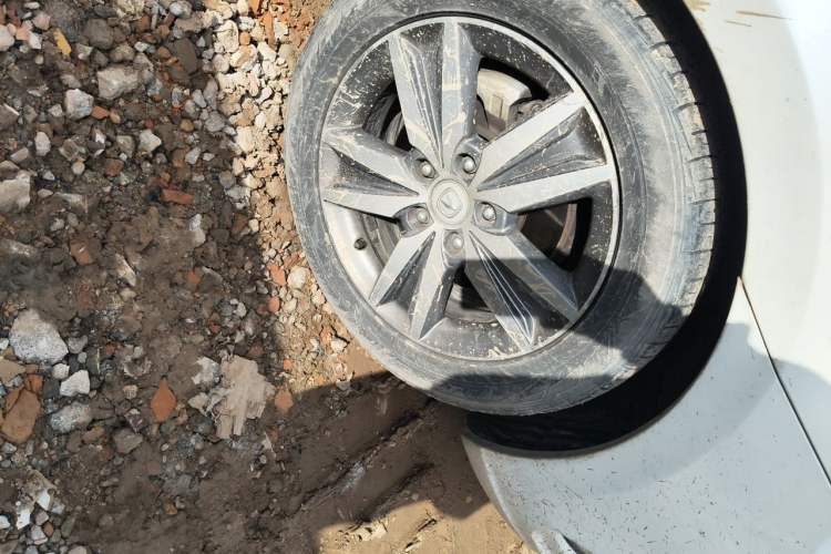 Used CHANGAN Eado 2016 1.6L Automatic Trend Model Right Front Wheel Hub