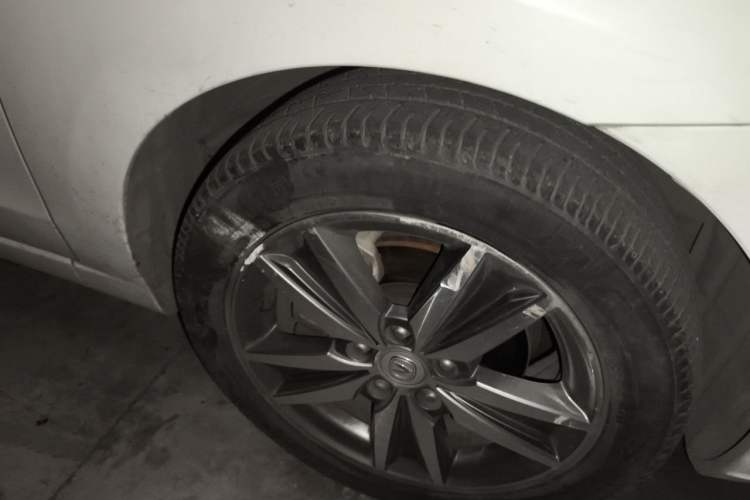 Used CHANGAN Eado 2016 1.6L GDI Manual JingShang Model Right Front Wheel Hub