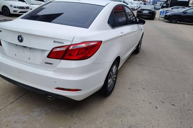 Used CHANGAN Eado 2016 1.6L Manual Fashion Edition Right Rear Taillight