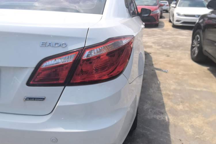 Used CHANGAN Eado 2016 1.6L Manual Fashion Edition Right Rear Taillight