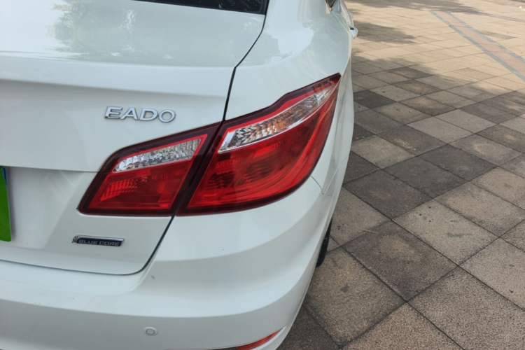 Used CHANGAN Eado 2016 1.6L Manual Fashion Edition Right Rear Taillight