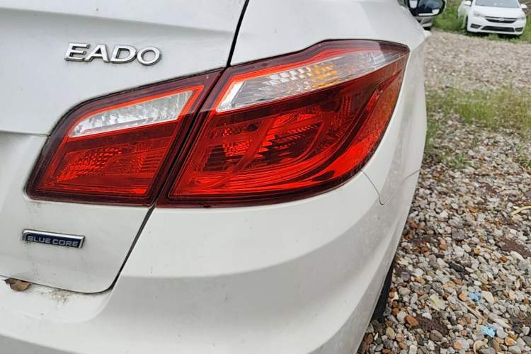 Used CHANGAN Eado 2016 1.6L GDI Automatic Jingling Model Right Rear Taillight