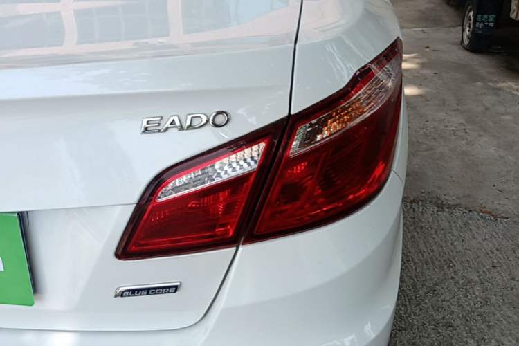Used CHANGAN Eado 2016 1.6L Manual Fashion Edition Right Rear Taillight