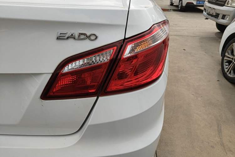 Used CHANGAN Eado 2016 1.6L Manual Fashion Edition Right Rear Taillight