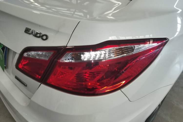 Used CHANGAN Eado 2016 1.6L Manual Fashion Edition Right Rear Taillight