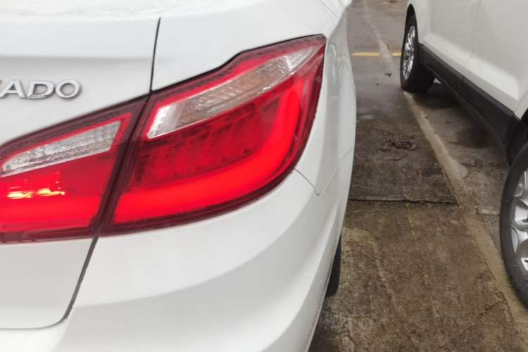 Used CHANGAN Eado 2016 1.6L Manual Fashion Edition Right Rear Taillight