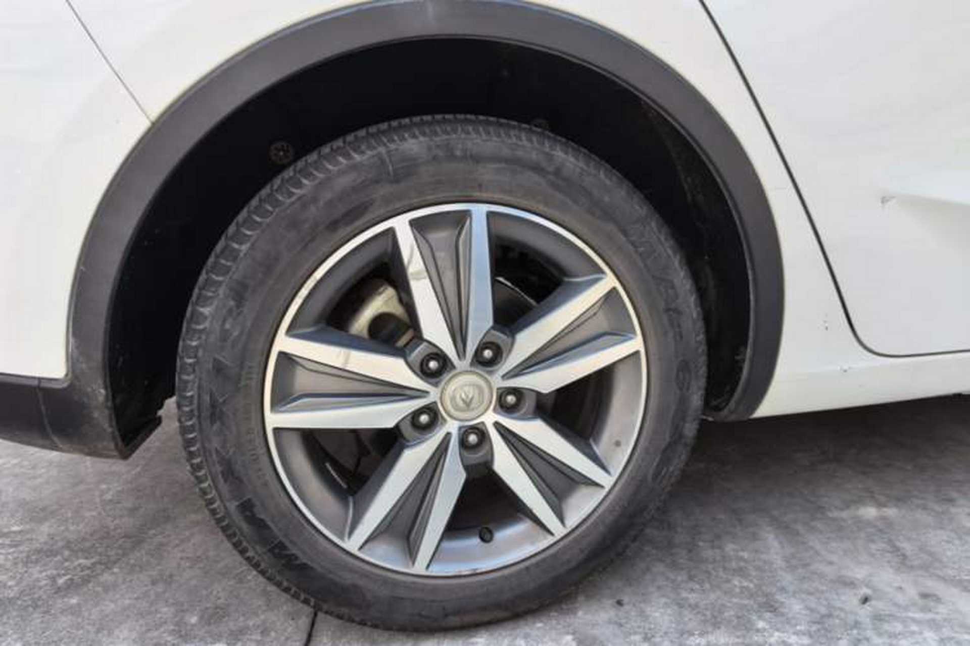 Used CHANGAN Eado 2016 1.6L Automatic Junku Model Right Rear Wheel Hub