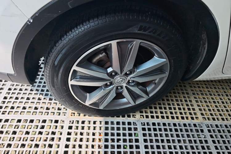 Used CHANGAN Eado 2016 1.6L Automatic Junku Model Right Rear Wheel Hub