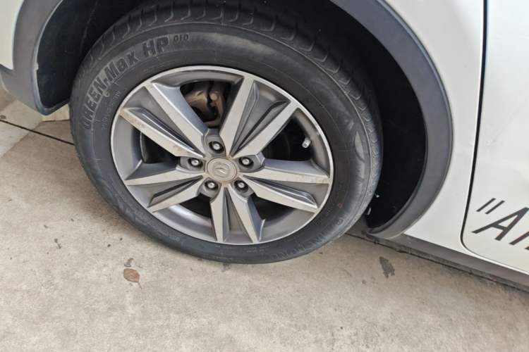 Used CHANGAN Eado 2016 1.6L Automatic Junku Model Right Rear Wheel Hub