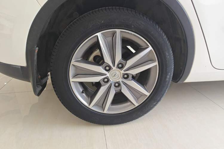 Used CHANGAN Eado 2016 1.6L Manual Junku Model Right Rear Wheel Hub