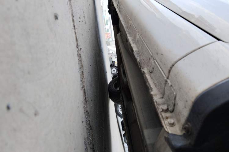 Used CHANGAN Eado 2016 1.6L Manual Junku Model Right Side Sill