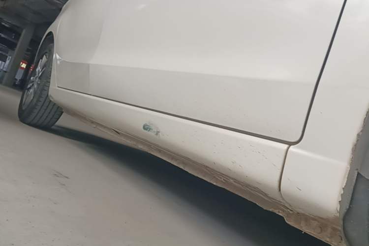 Used CHANGAN Eado 2016 1.6L Manual Fashion Edition Right Side Sill