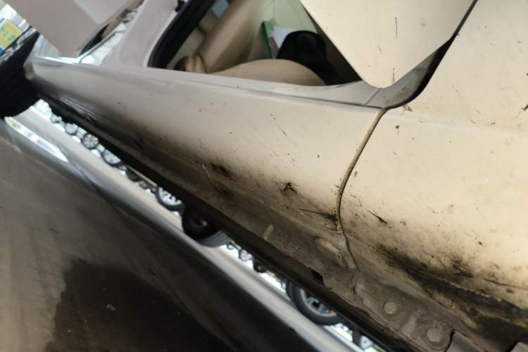 Used CHANGAN Eado 2016 1.6L Automatic Trend Model Right Side Sill
