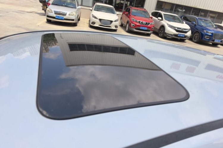 Used CHANGAN Eado 2016 1.6L Automatic Junku Model Roof