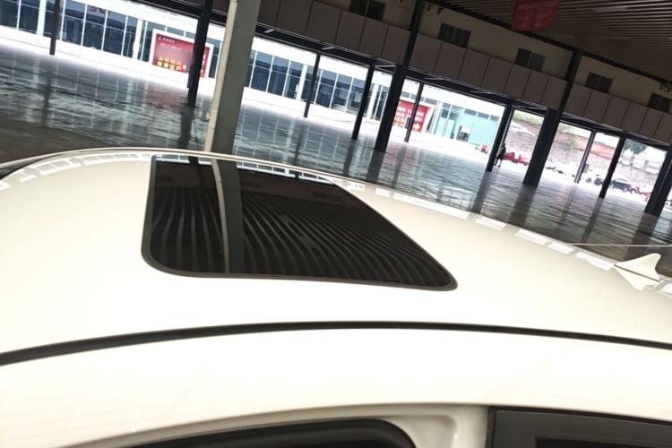 Used CHANGAN Eado 2016 1.6L Manual Junku Model Roof