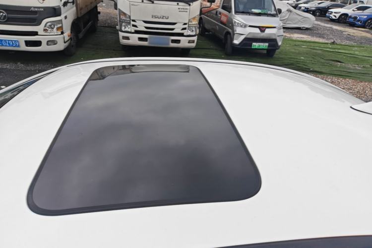 Used CHANGAN Eado 2016 1.6L Automatic Trend Model Roof