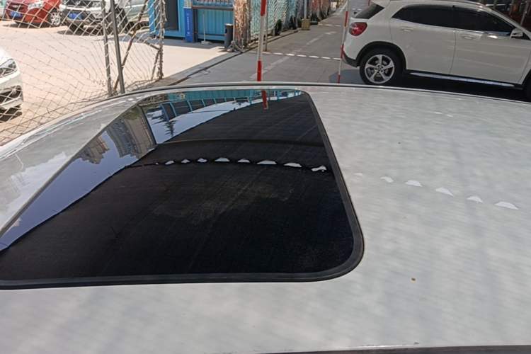 Used CHANGAN Eado 2016 1.6L Manual Junku Model Roof