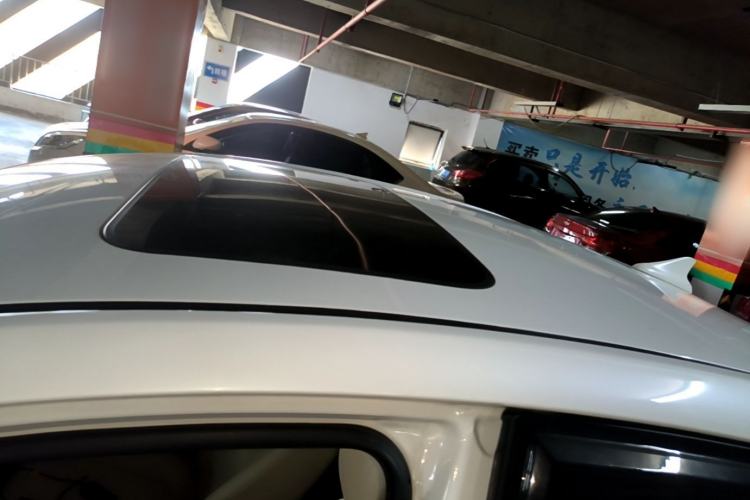 Used CHANGAN Eado 2016 1.6L Manual Fashion Edition Roof
