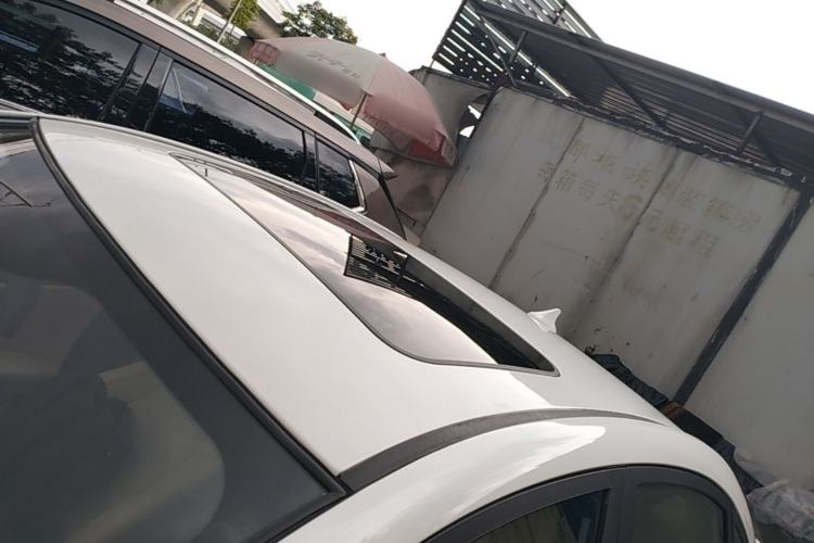 Used CHANGAN Eado 2016 1.6L Automatic Trend Model Roof