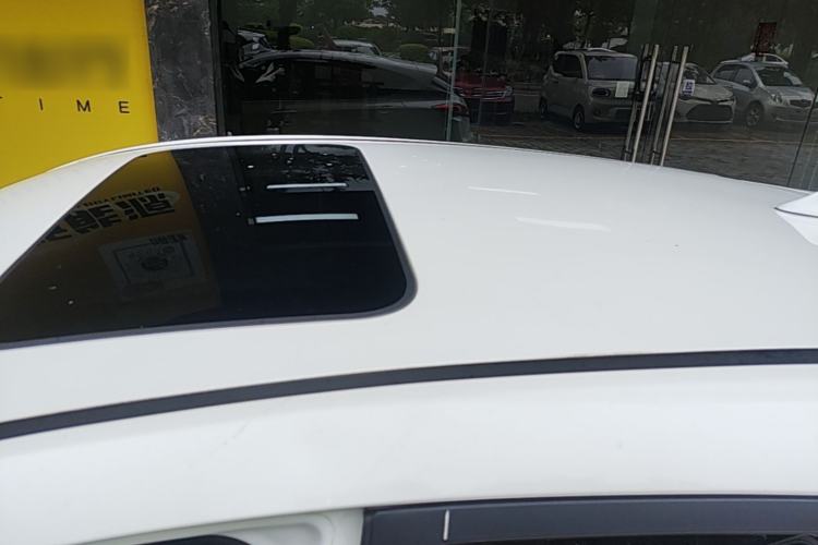 Used CHANGAN Eado 2016 1.6L Automatic Junku Model Roof