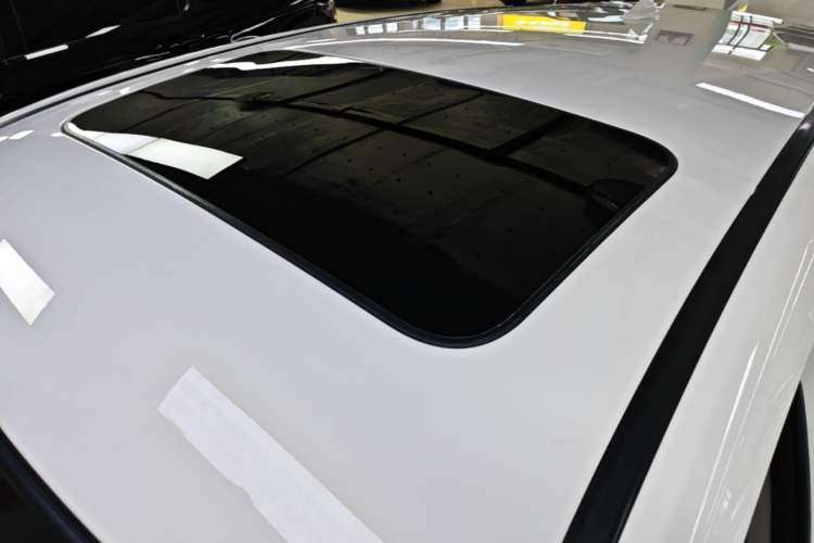 Used CHANGAN Eado 2016 1.6L Automatic Junku Model Roof
