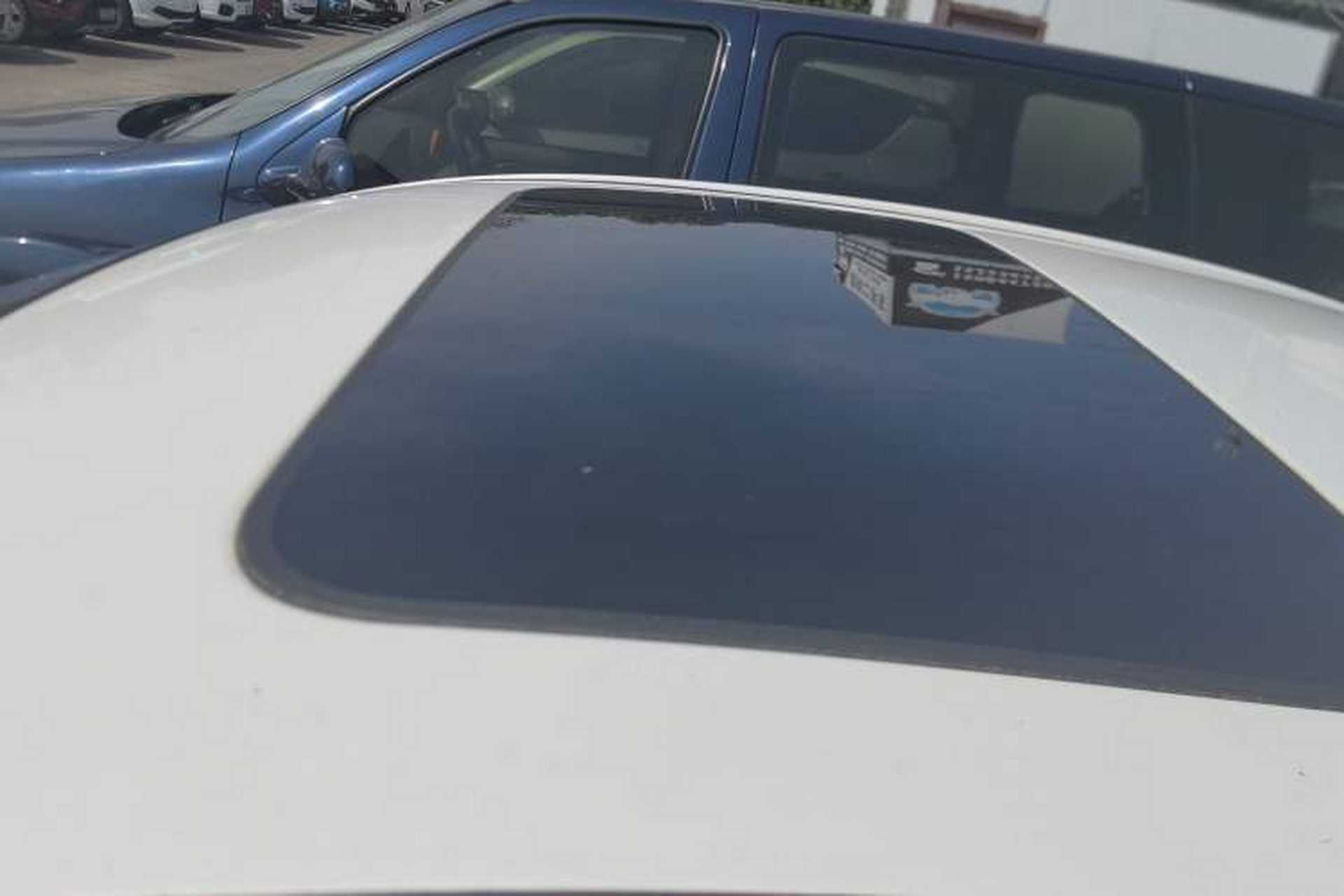 Used CHANGAN Eado 2016 1.6L Automatic Trend Model Roof